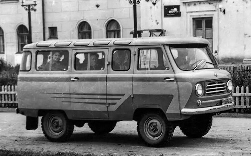 уаз-450вмикроавтобус.jpg