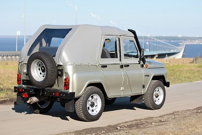 t_uaz_hanter_beach_3-400.jpg